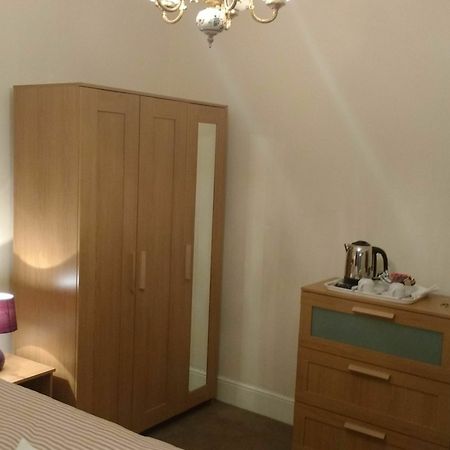 Acton Lodge Guest House London Ngoại thất bức ảnh