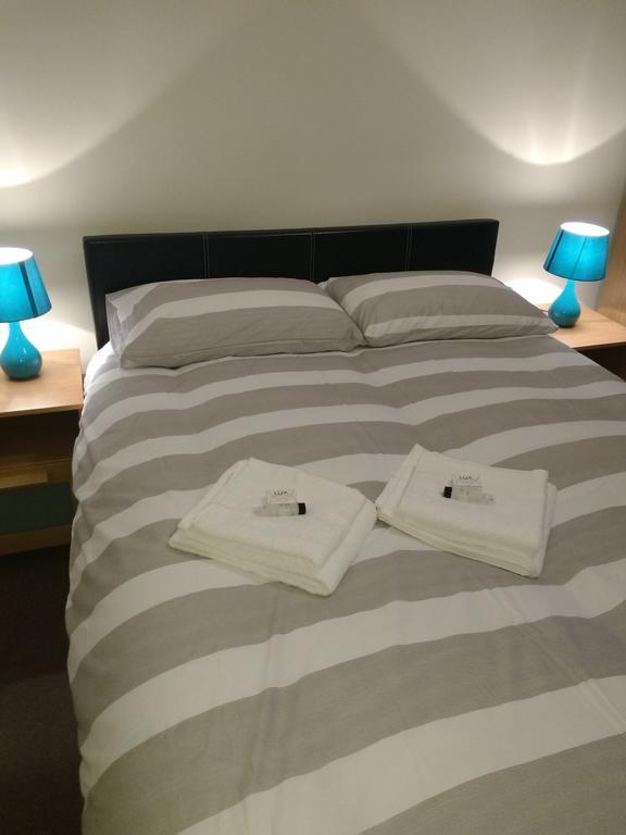 Acton Lodge Guest House London Phòng bức ảnh