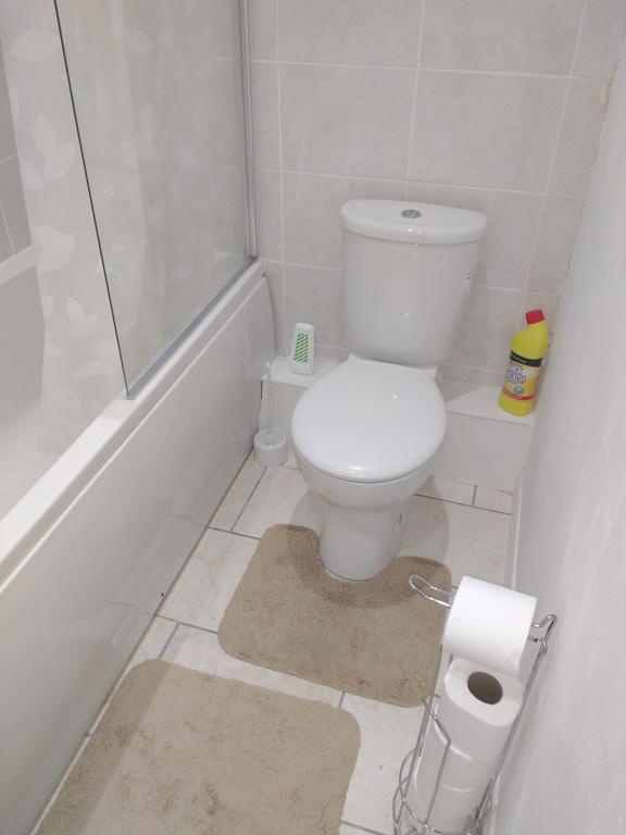 Acton Lodge Guest House London Phòng bức ảnh