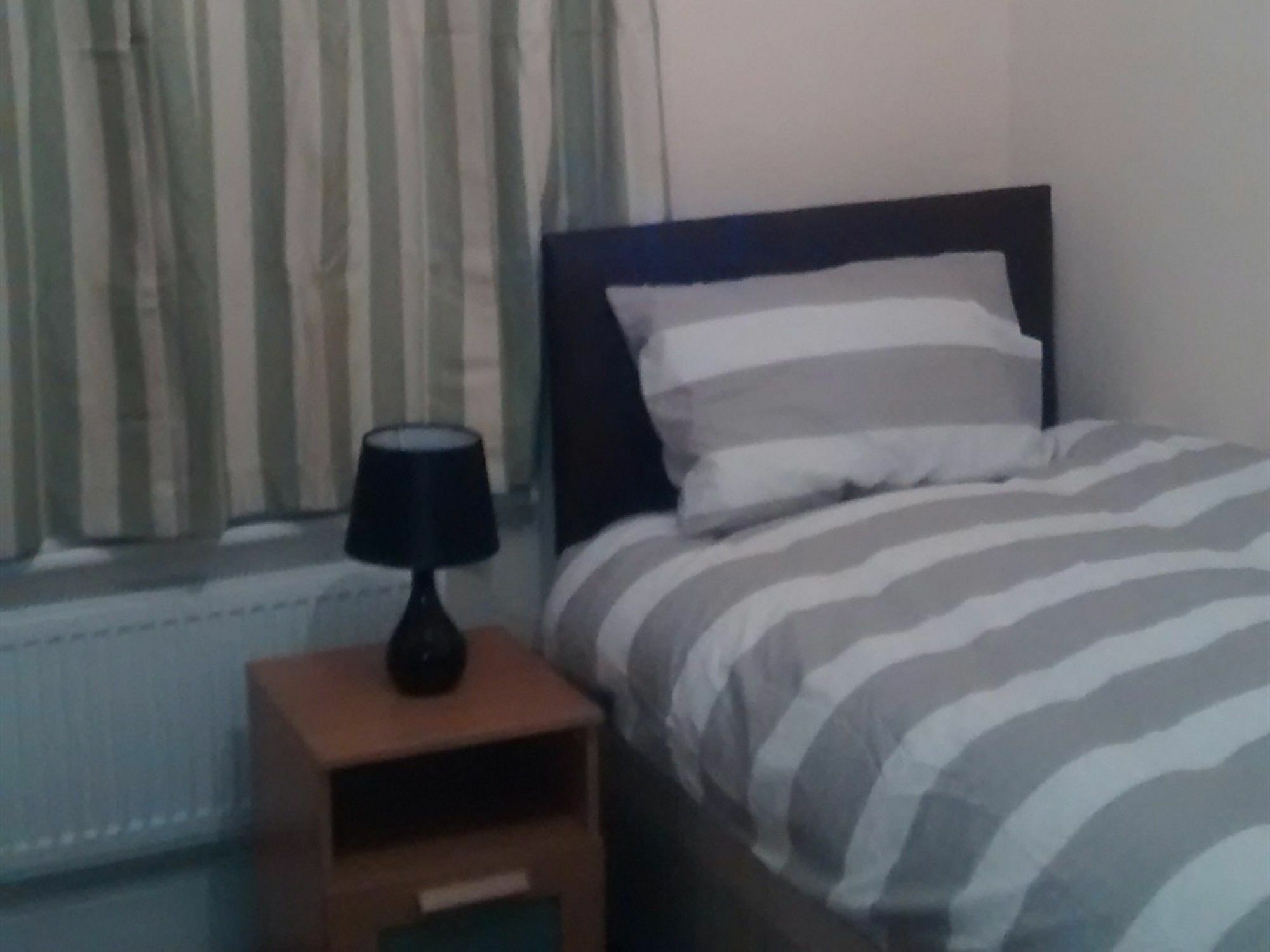 Acton Lodge Guest House London Ngoại thất bức ảnh